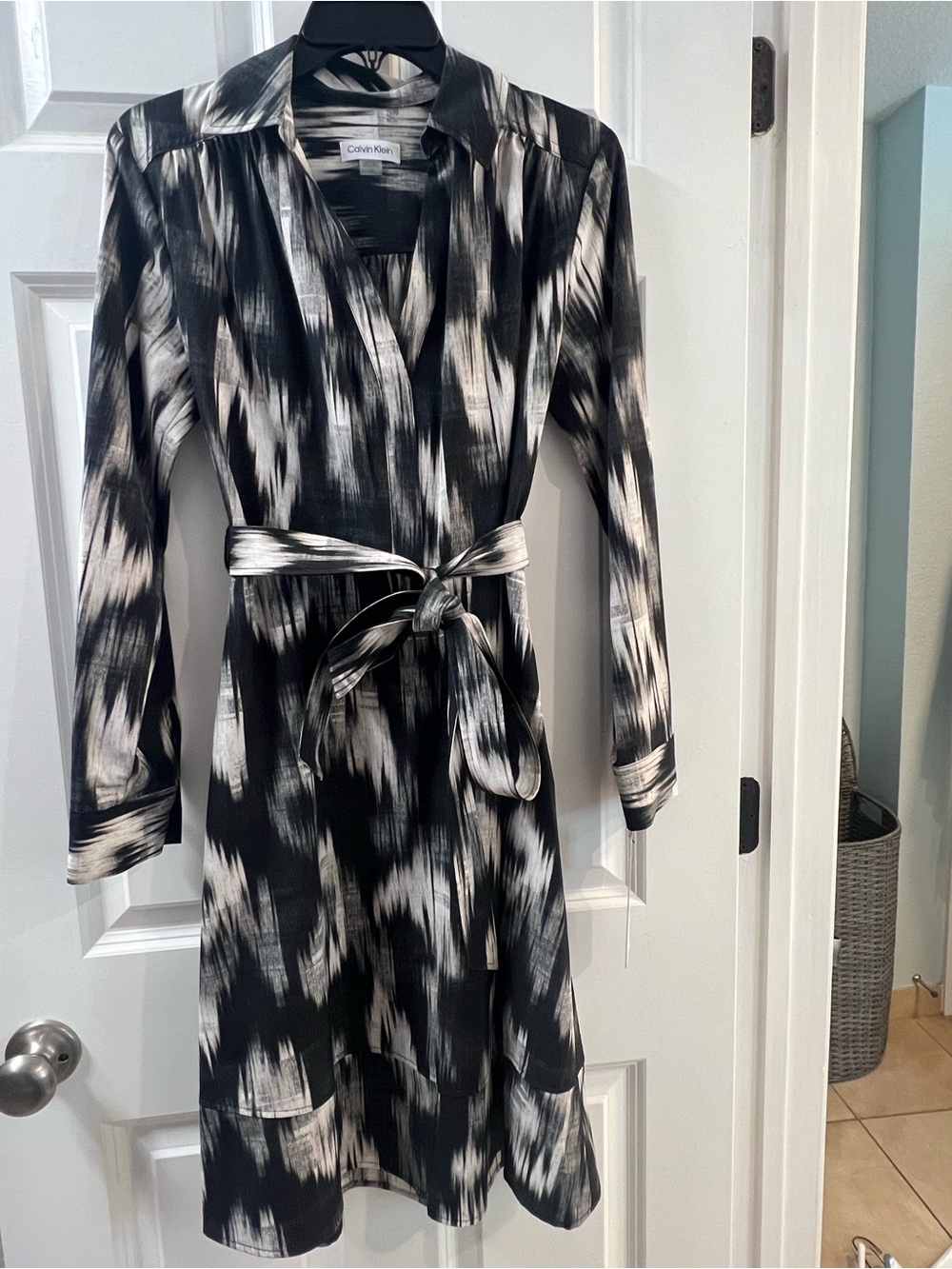 Calvin Klein Black & White Long Sleeve Belted Shirt Dress